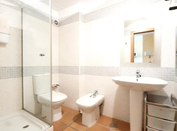 Maribel Arttyco Erb Sierra Nevada